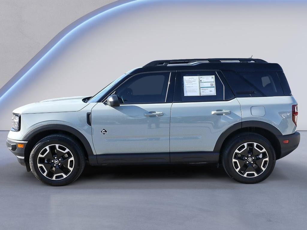 Certified 2022 Ford Bronco Sport Outer Banks w/ Tech Package AWD/4WD image 3