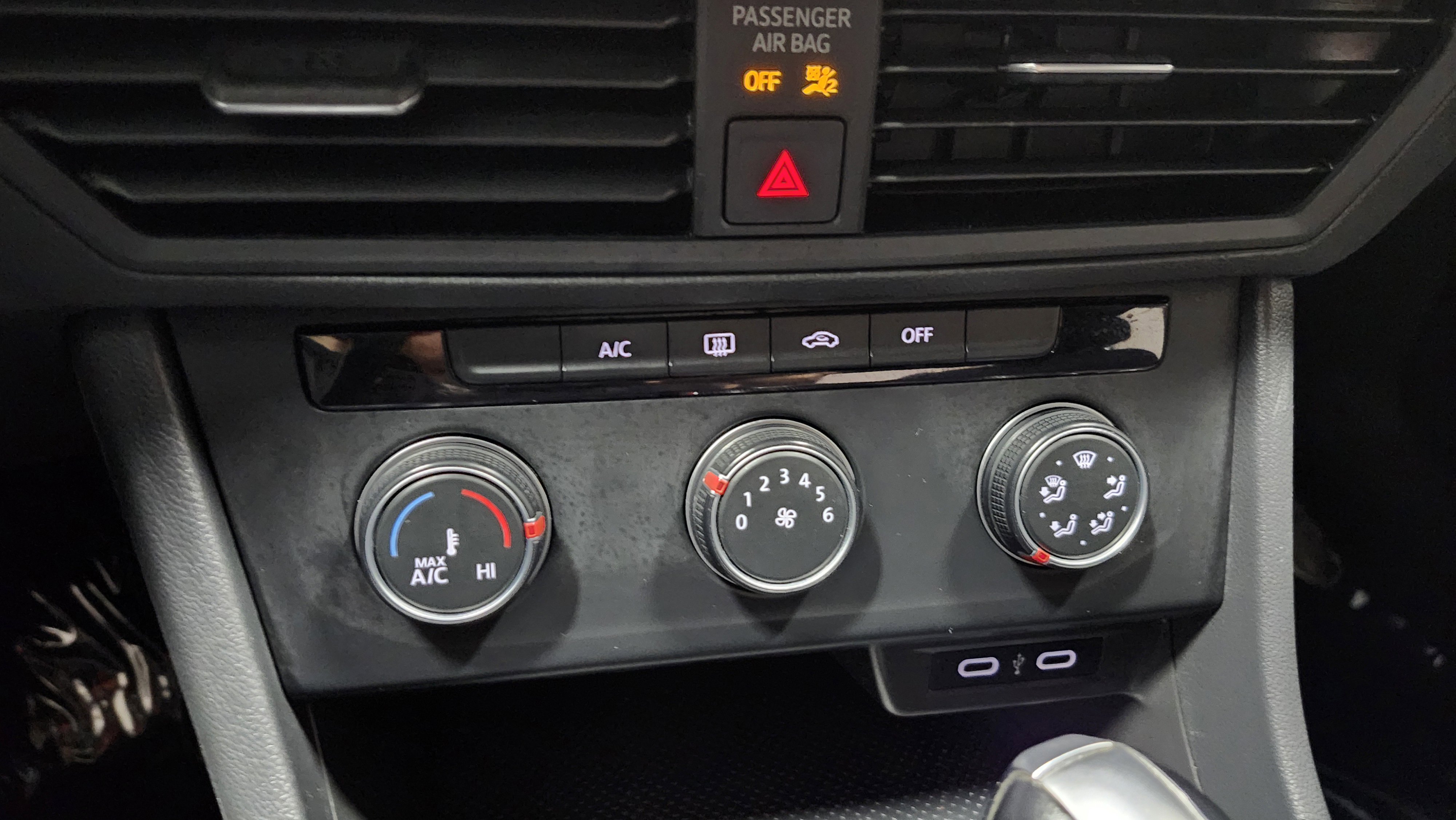 Used 2021 Volkswagen Jetta S w/ Driver Assistance Package image 28