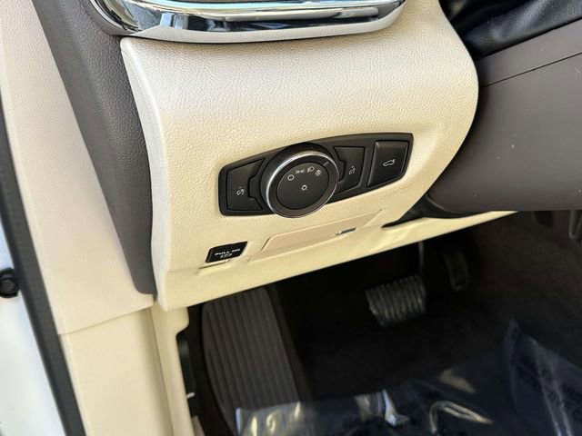 Used 2020 Lincoln Continental Reserve w/ Luxury Package image 27