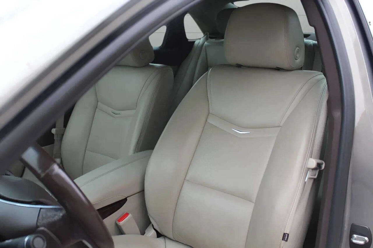 Used 2017 Cadillac XTS Luxury w/ Driver Awareness Package image 29