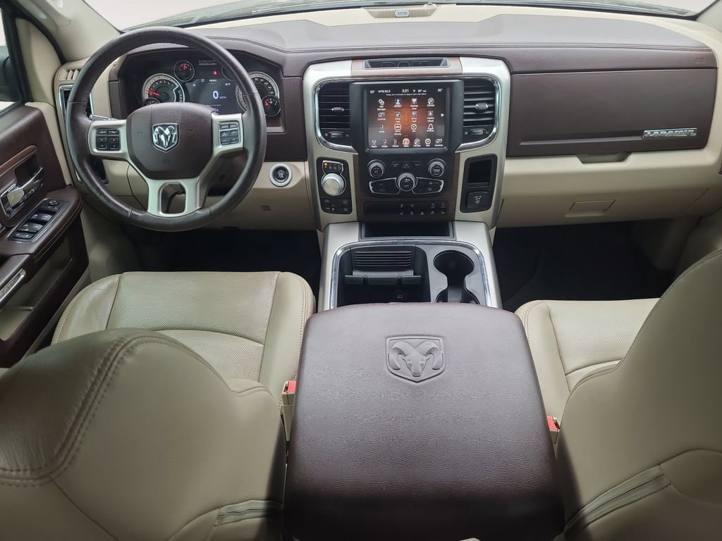 Used 2016 RAM 1500 Laramie w/ Convenience Group AWD/4WD image 10