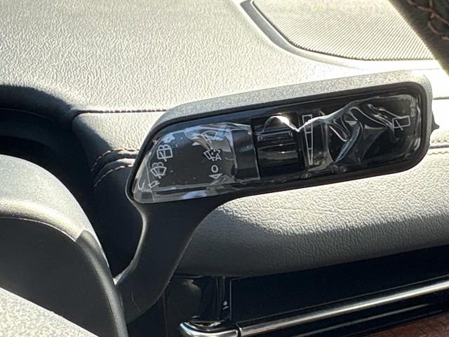 New 2026 Lincoln Navigator Black Label image 28