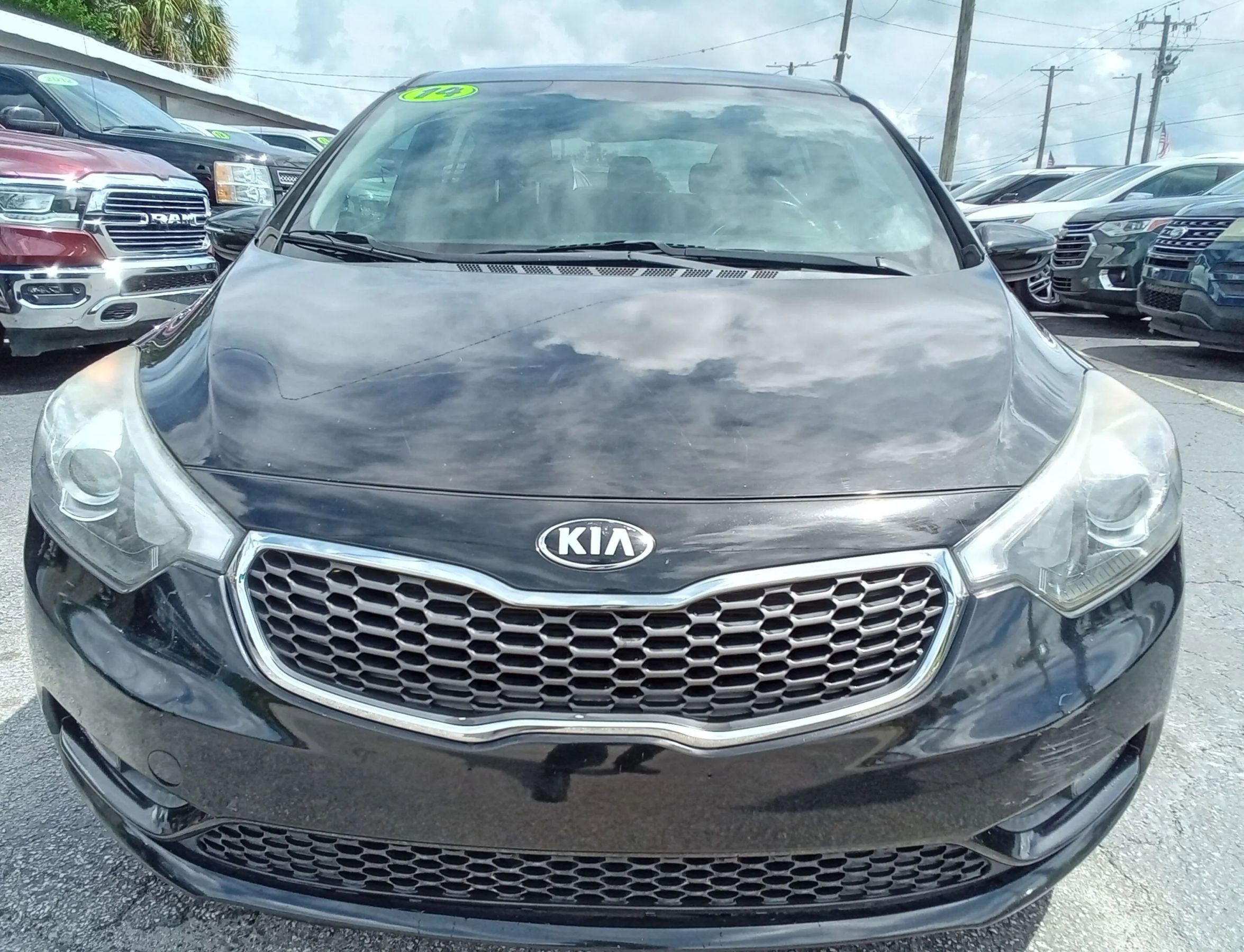 Used 2014 Kia Forte EX w/ EX Premium Package image 3
