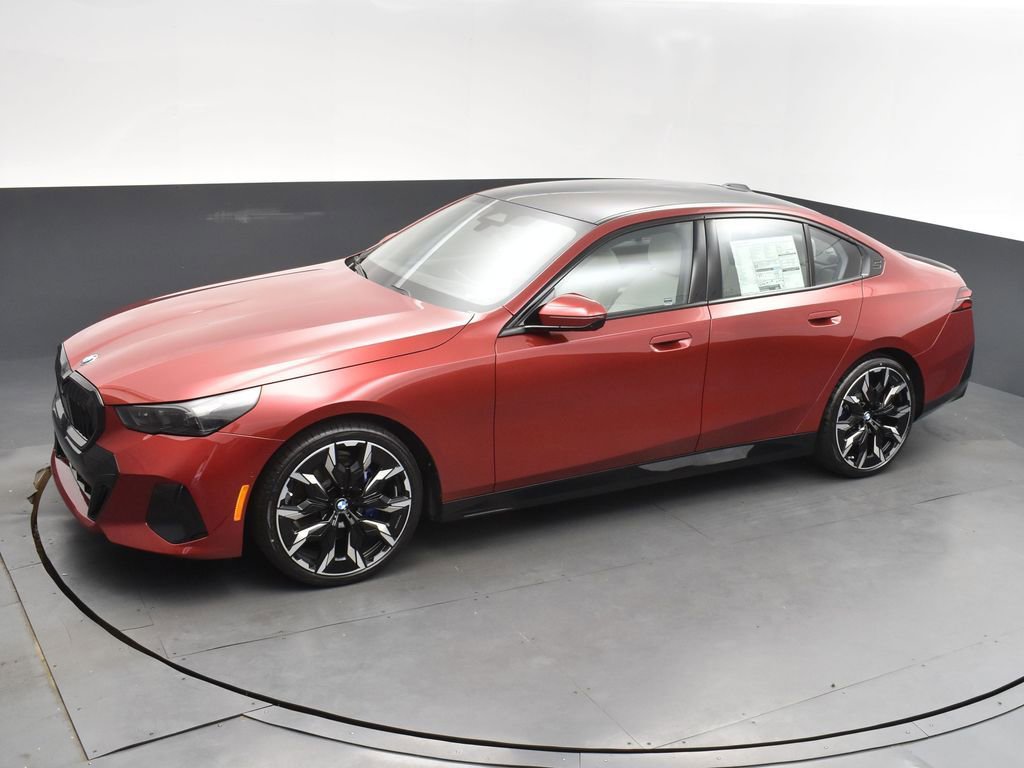 Certified 2025 BMW 530i w/ M Sport Package RWD image 29