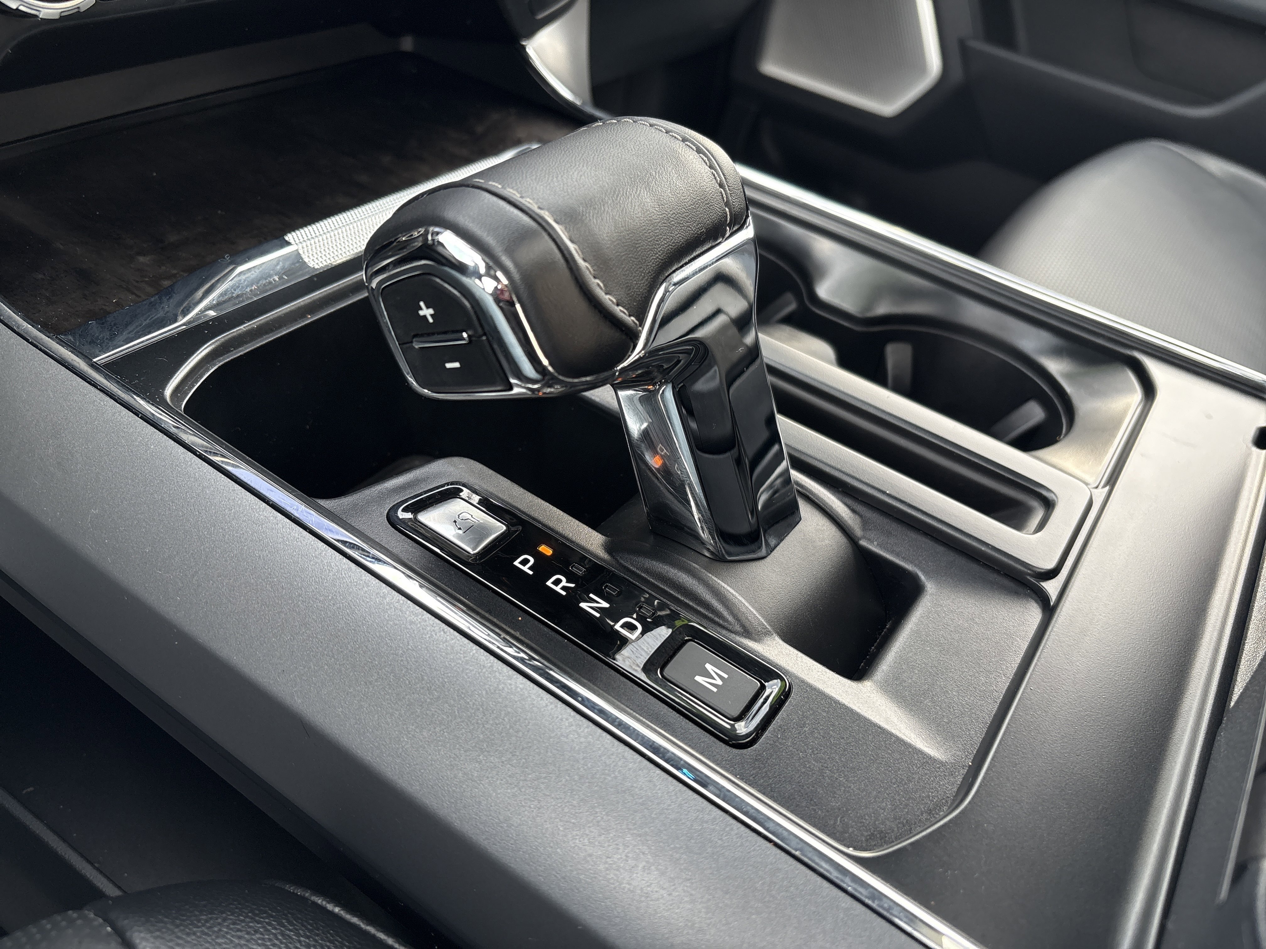 Used 2023 Ford F150 Lariat w/ Equipment Group 502A High image 23