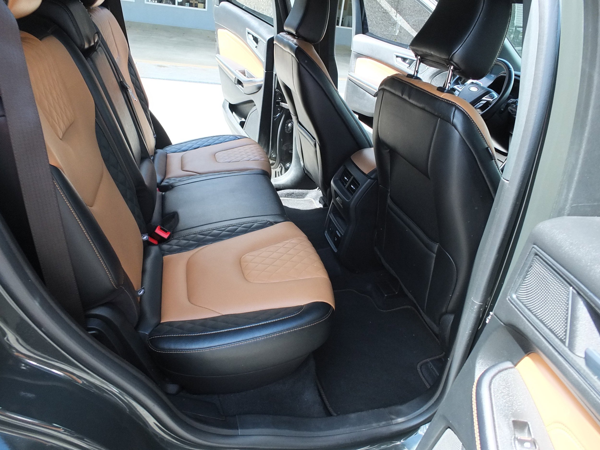 Used 2024 Ford Edge Titanium w/ Titanium Elite Package AWD/4WD image 13