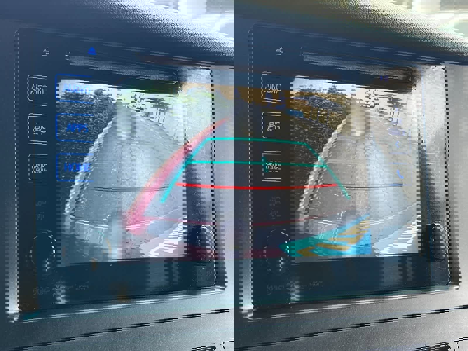 Used 2017 Toyota Sienna LE image 21