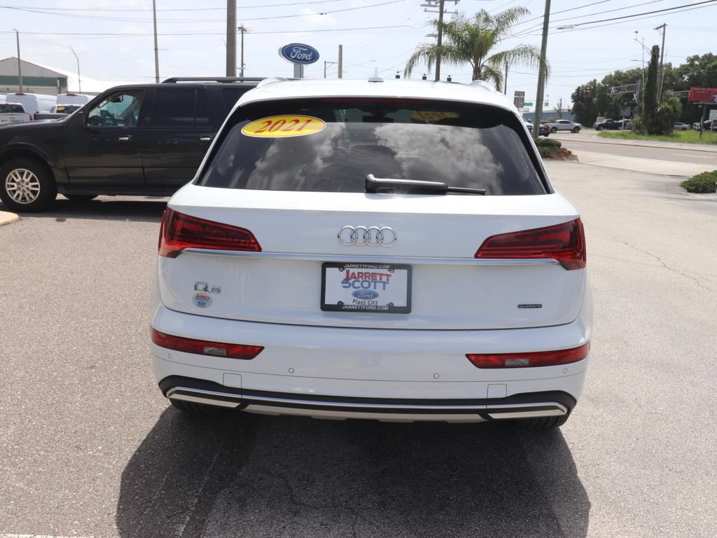 Used 2021 Audi Q5 2.0T Premium Plus w/ Premium Plus Package AWD/4WD image 10