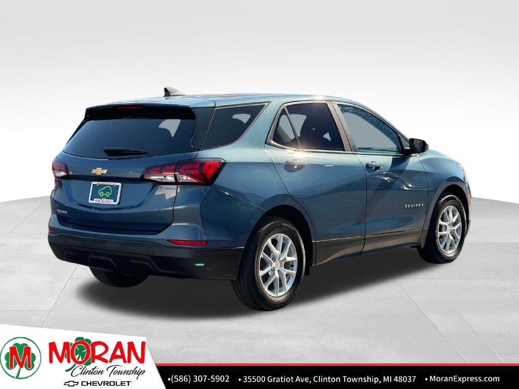 Certified 2024 Chevrolet Equinox LS w/ LS Convenience Package FWD image 6