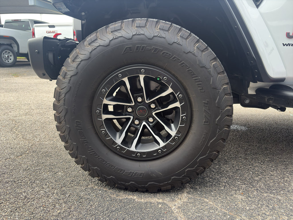 Used 2025 Jeep Wrangler Unlimited Rubicon AWD/4WD image 10