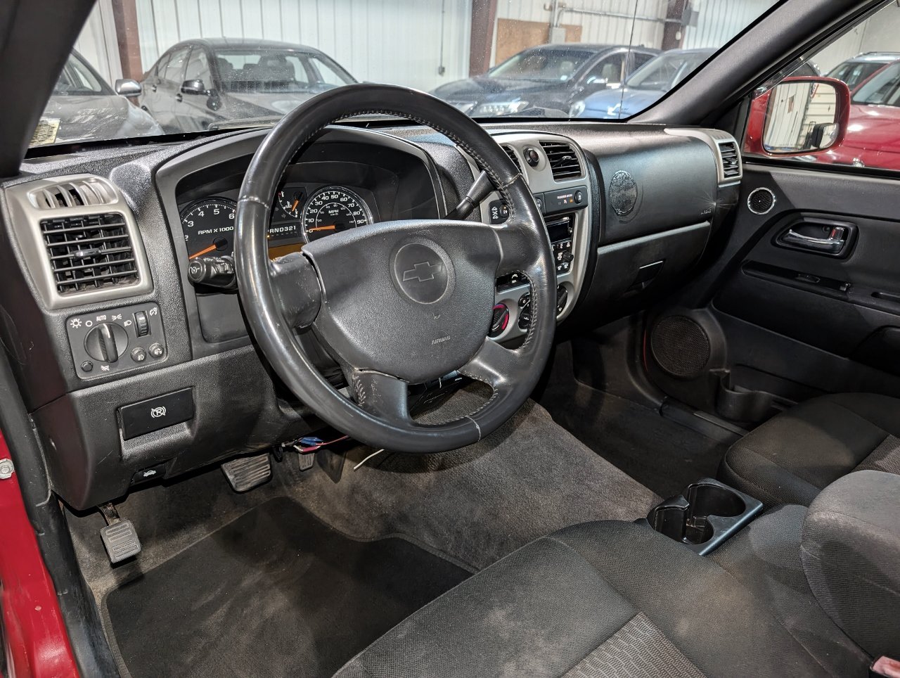 Used 2009 Chevrolet Colorado LT w/ LT Preferred Equipment Group AWD/4WD image 13