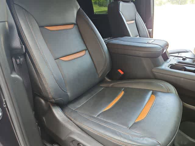 Used 2024 GMC Sierra 2500 AT4 w/ AT4 Premium Plus Package AWD/4WD image 39