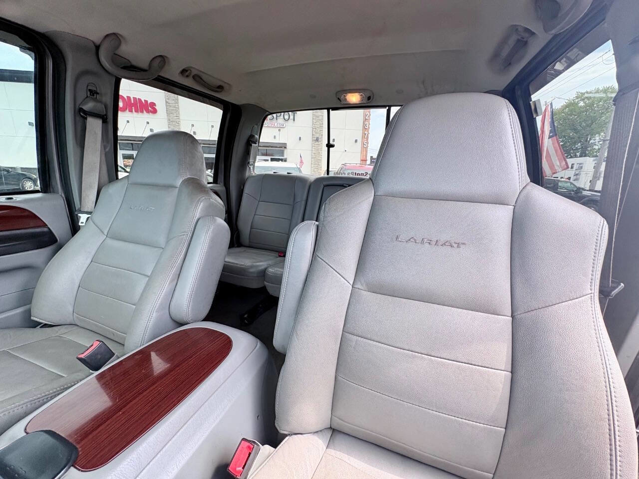 Used 2007 Ford F350 Lariat AWD/4WD image 12