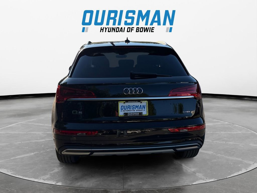 Used 2021 Audi Q5 2.0T Premium w/ Convenience Package AWD/4WD image 5