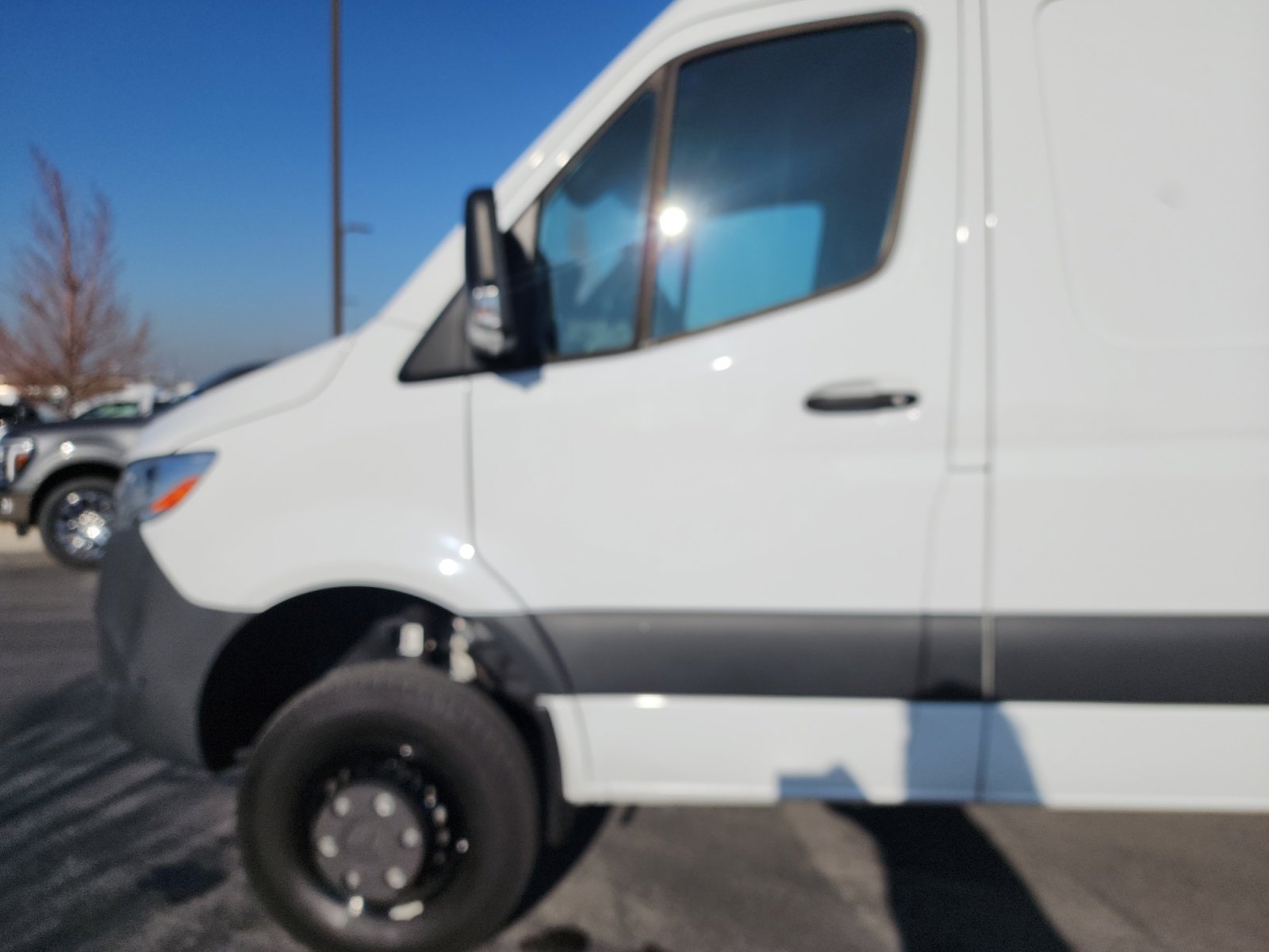 Used 2024 Mercedes-Benz Sprinter 3500 w/ Parking Package image 26