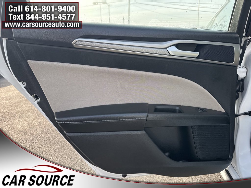 Used 2018 Ford Fusion S image 32