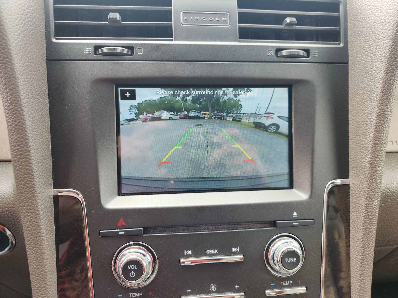 Used 2017 Lincoln Navigator L Select RWD image 27