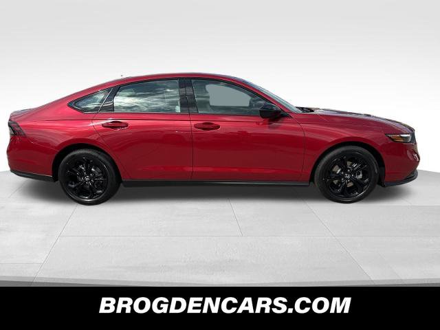 New 2025 Honda Accord SE image 2