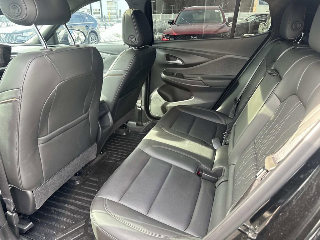Used 2024 Buick Envista Avenir image 29