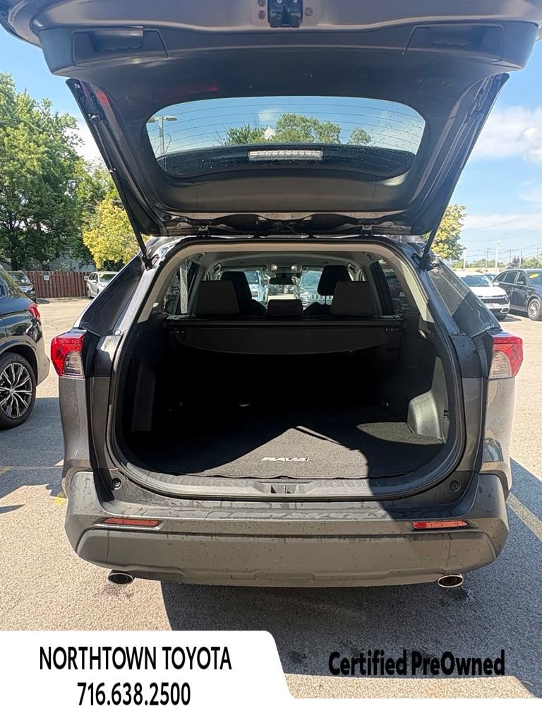 Used 2024 Toyota RAV4 XLE w/ Weather Package AWD/4WD image 16