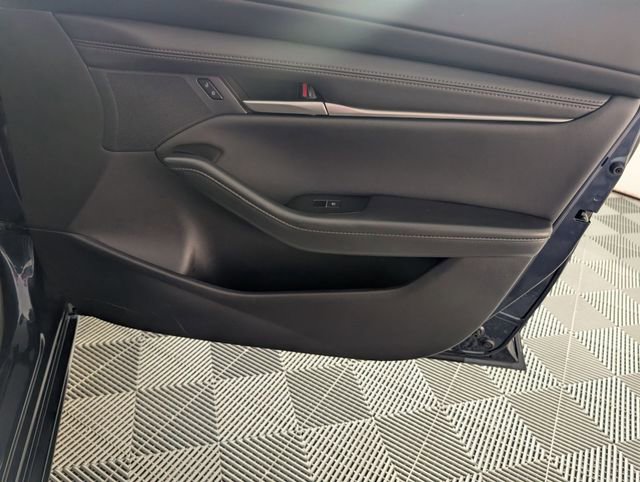 Used 2025 MAZDA MAZDA3 s image 31