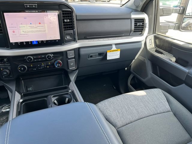 New 2026 Ford F350 XLT w/ XLT Premium Package image 38