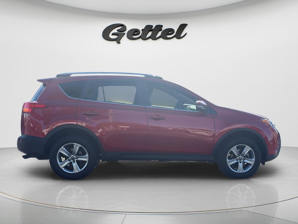 Used 2015 Toyota RAV4 XLE FWD image 4
