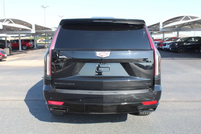 Used 2023 Cadillac Escalade Sport w/ Touring Package AWD/4WD image 4