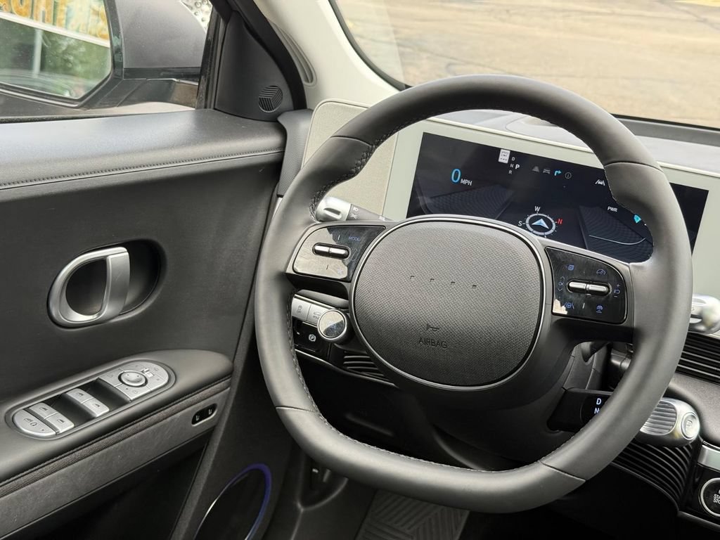 Used 2023 Hyundai Ioniq 5 Limited AWD/4WD image 14