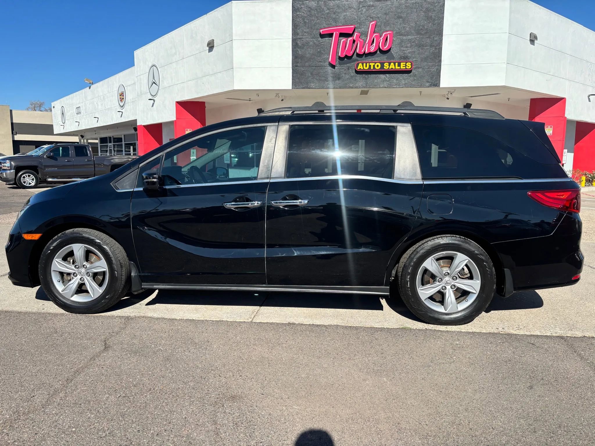 Used 2018 Honda Odyssey EX-L image 8