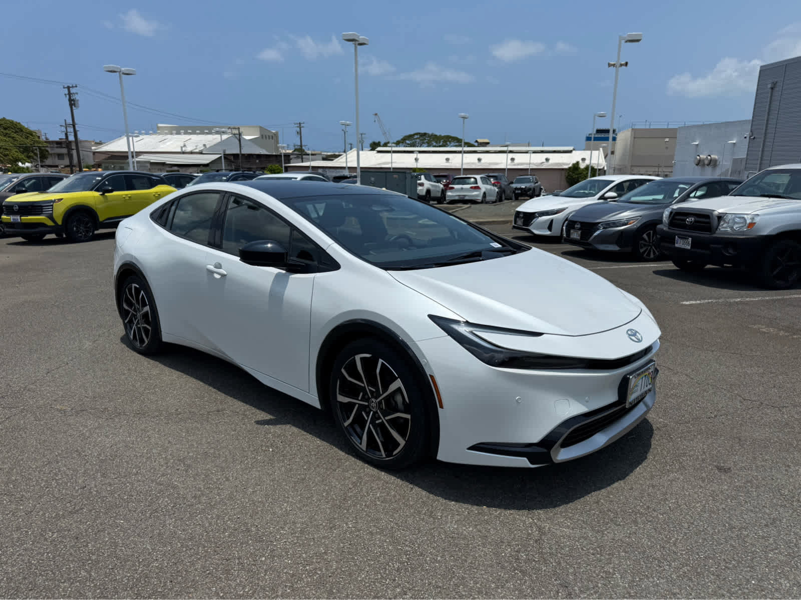 Used 2024 Toyota Prius Prime FWD image 2