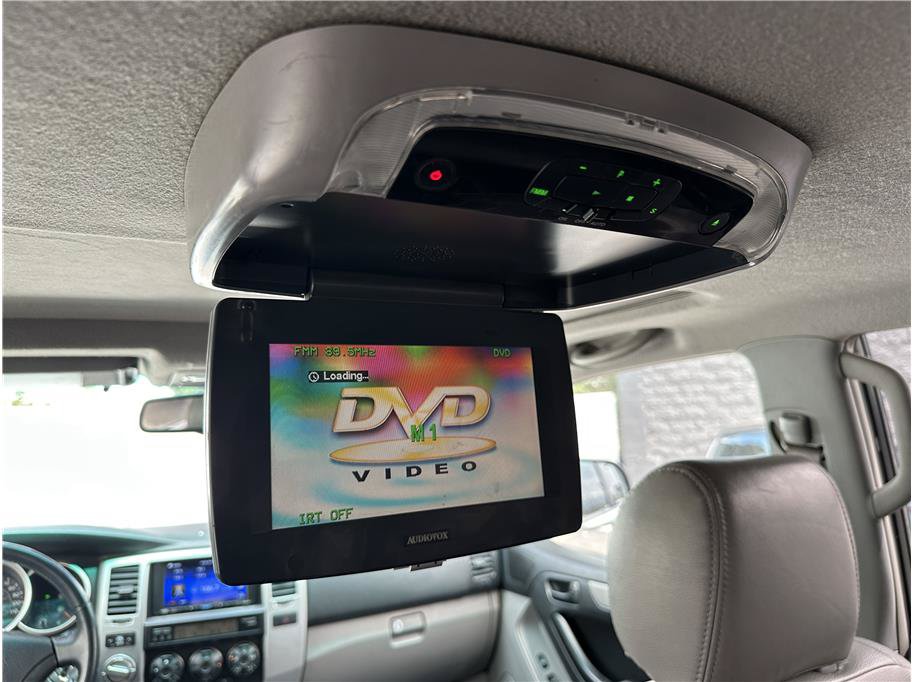 Used 2007 Toyota 4Runner SR5 AWD/4WD image 17