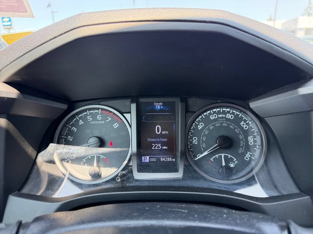 Used 2021 Toyota Tacoma TRD Sport AWD/4WD image 14