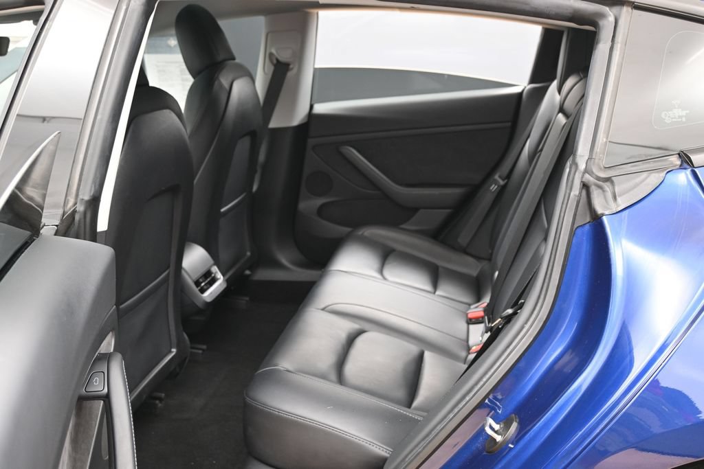 Used 2021 Tesla Model 3 Standard Range Plus RWD image 39