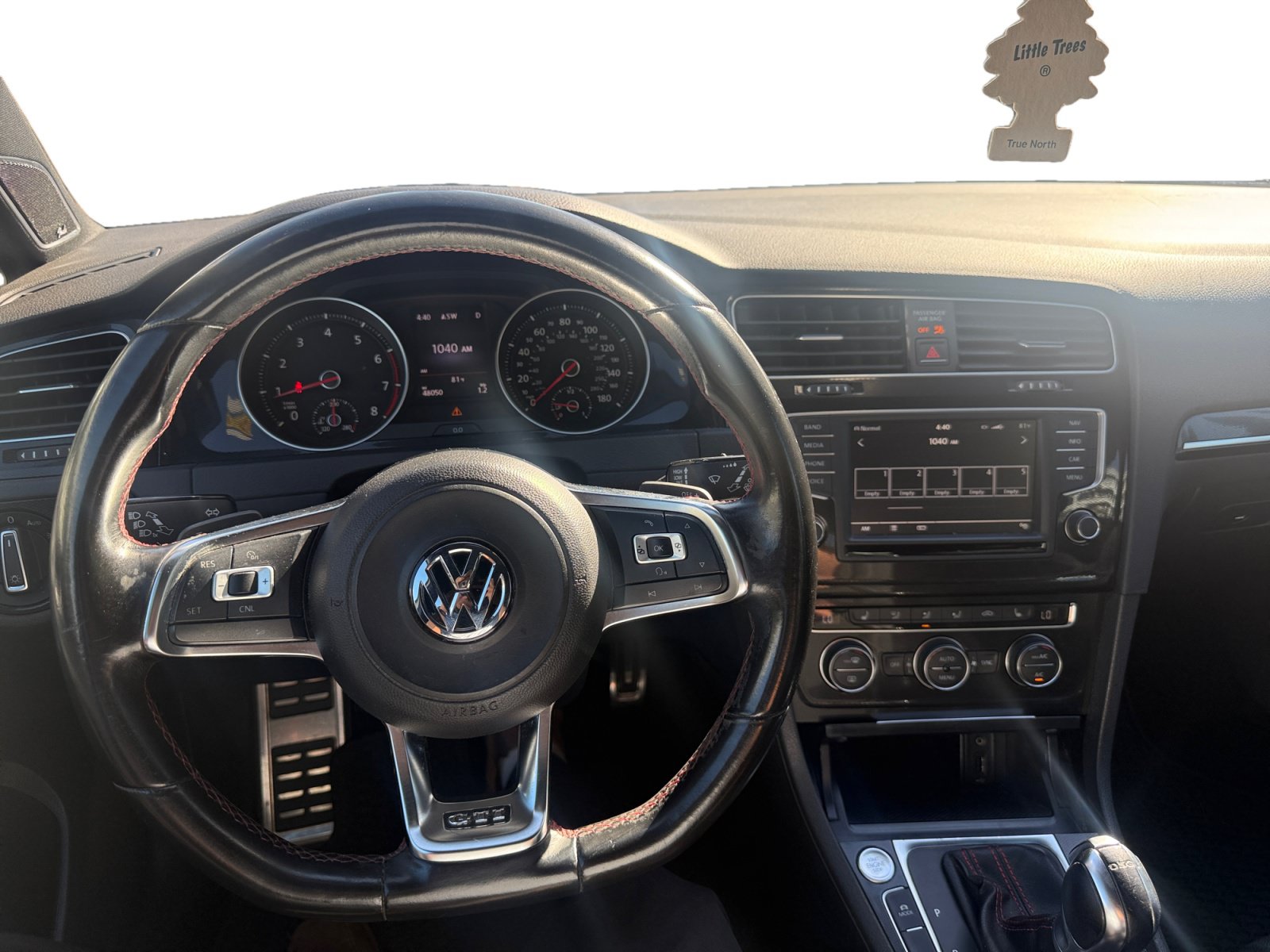 Used 2016 Volkswagen GTI Autobahn w/ Lighting Package (SEL) FWD image 14