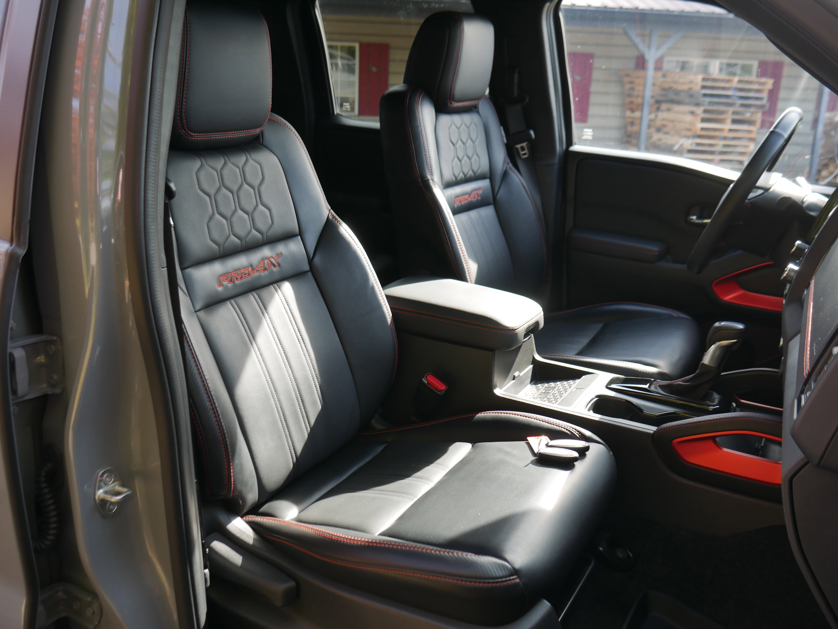 Certified 2023 Nissan Frontier PRO-4X w/ Pro-4X Premium Package image 30