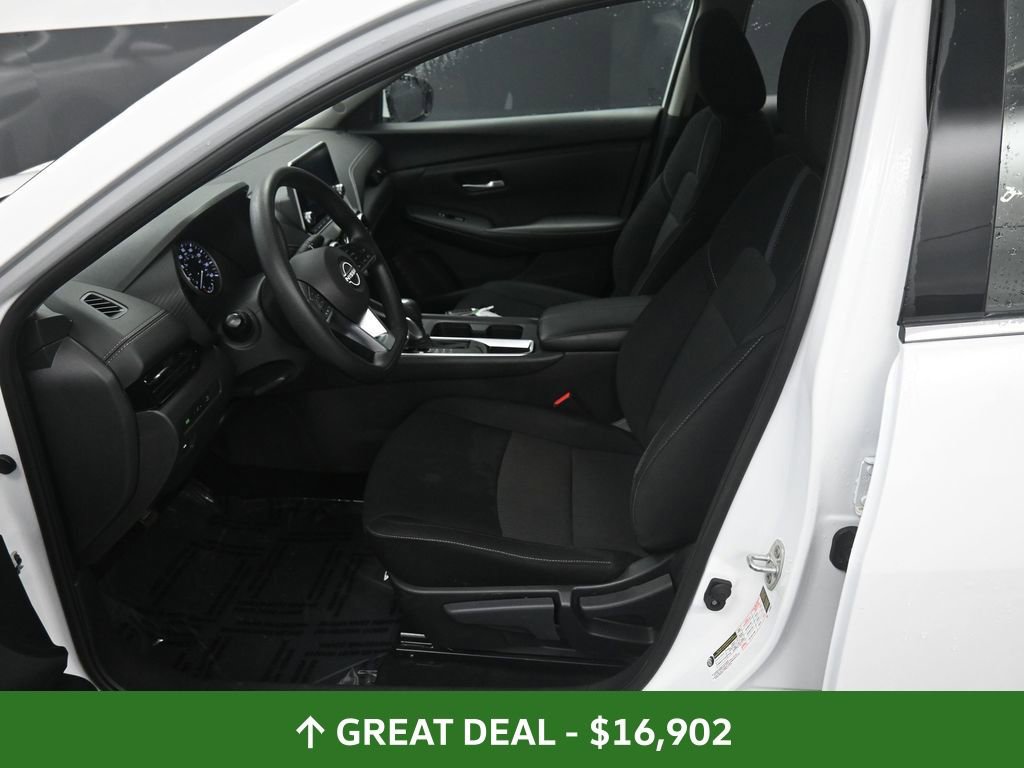 Used 2024 Nissan Sentra SV image 27