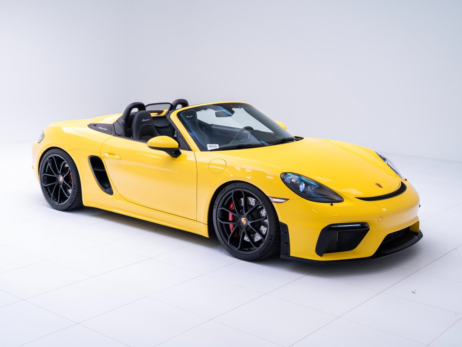 Certified 2023 Porsche 718 Boxster Spyder RWD image 7