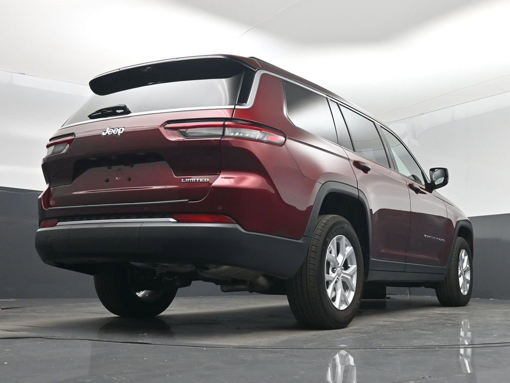 Used 2024 Jeep Grand Cherokee L Limited w/ Luxury Tech Group II image 48
