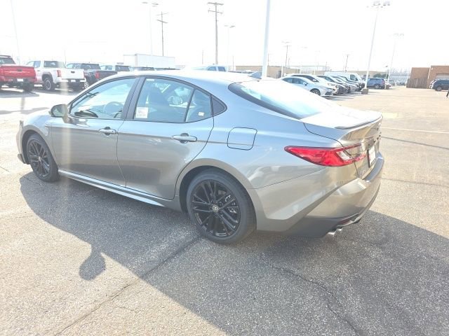 New 2026 Toyota Camry SE image 5