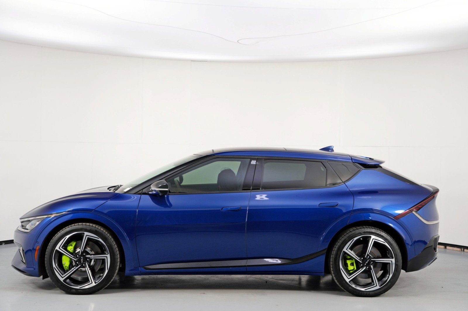 Used 2023 Kia EV6 GT image 8