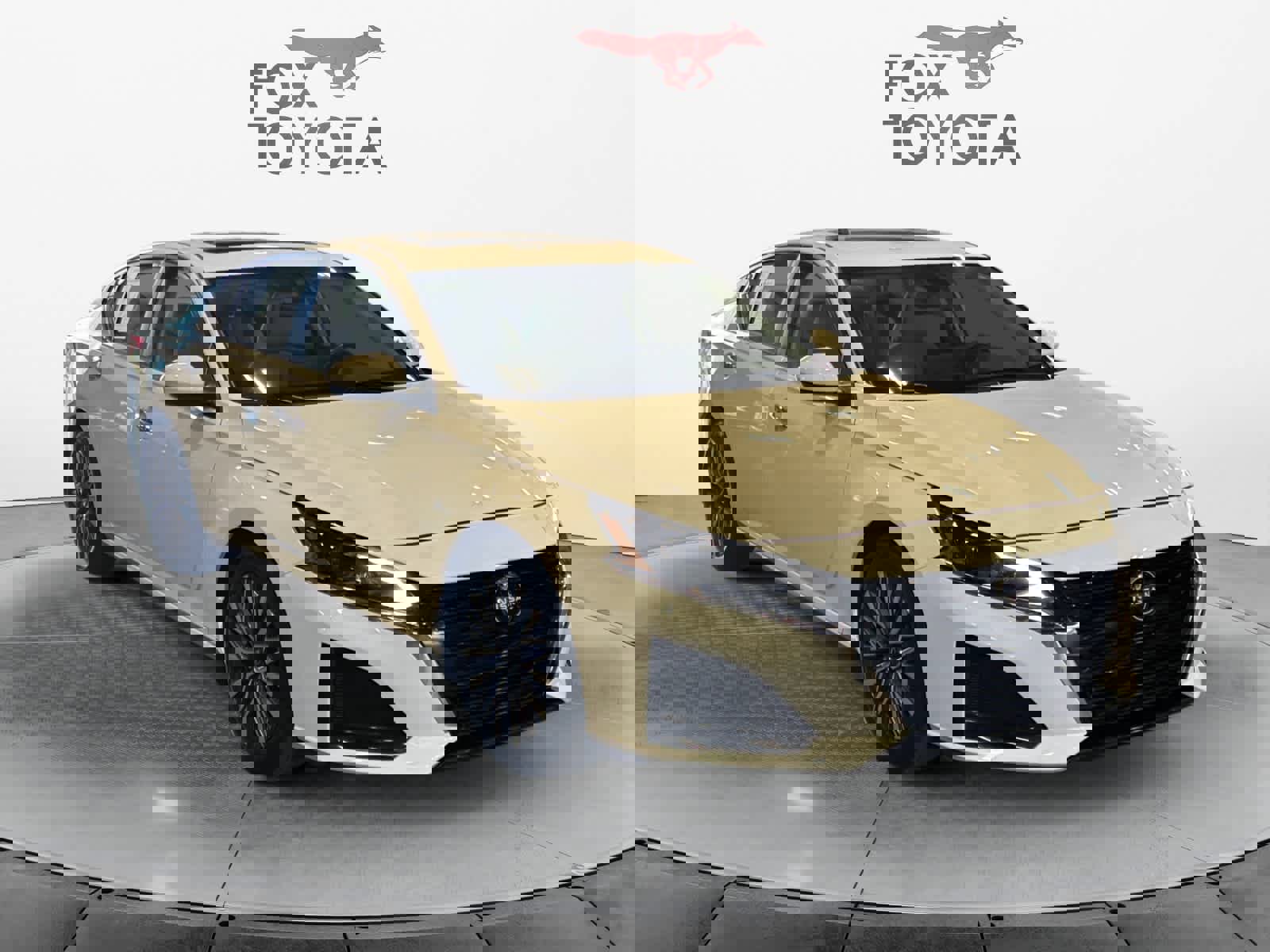 Used 2023 Nissan Altima 2.5 SV w/ SV Premium Package image 8