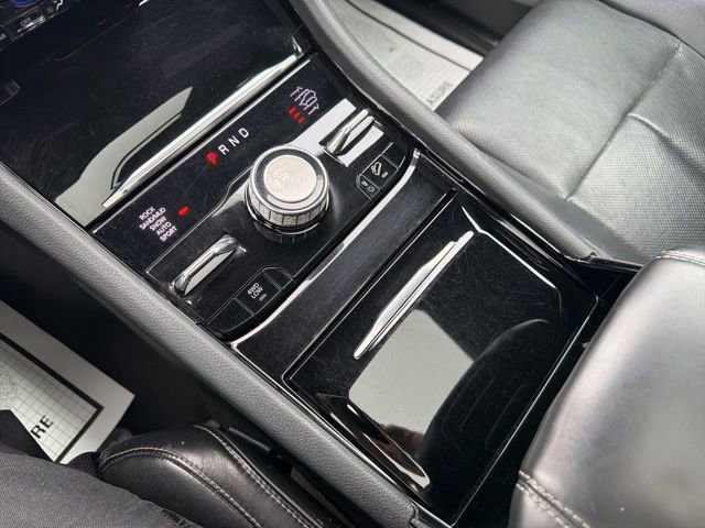 Used 2022 Jeep Grand Cherokee L Overland w/ Luxury Tech Group IV image 38