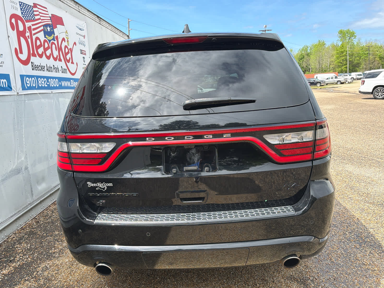 Used 2020 Dodge Durango R/T w/ Blacktop Package AWD/4WD image 4
