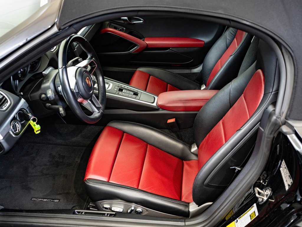 Certified 2018 Porsche 718 Boxster image 5