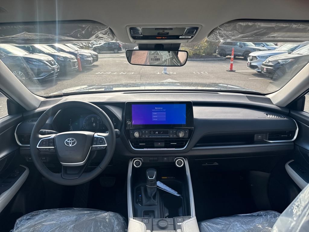New 2026 Toyota Grand Highlander XLE image 10
