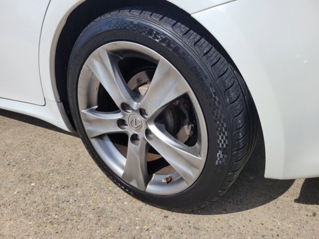 Used 2012 Lexus IS 250 w/ Premium Pkg Value Edition RWD image 7