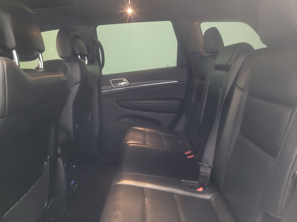 Used 2021 Jeep Grand Cherokee Limited AWD/4WD image 18