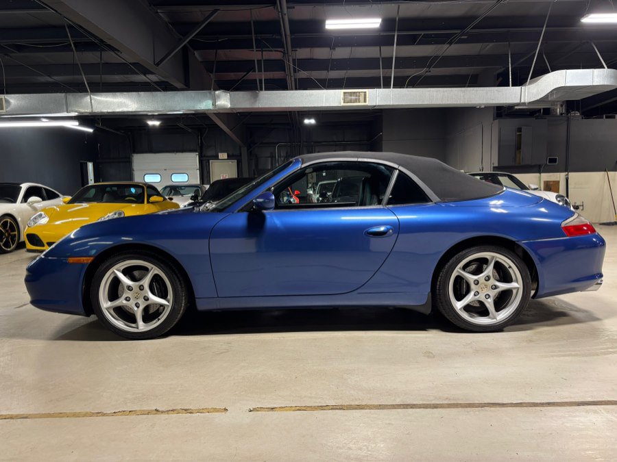 Used 2002 Porsche 911 Cabriolet image 21