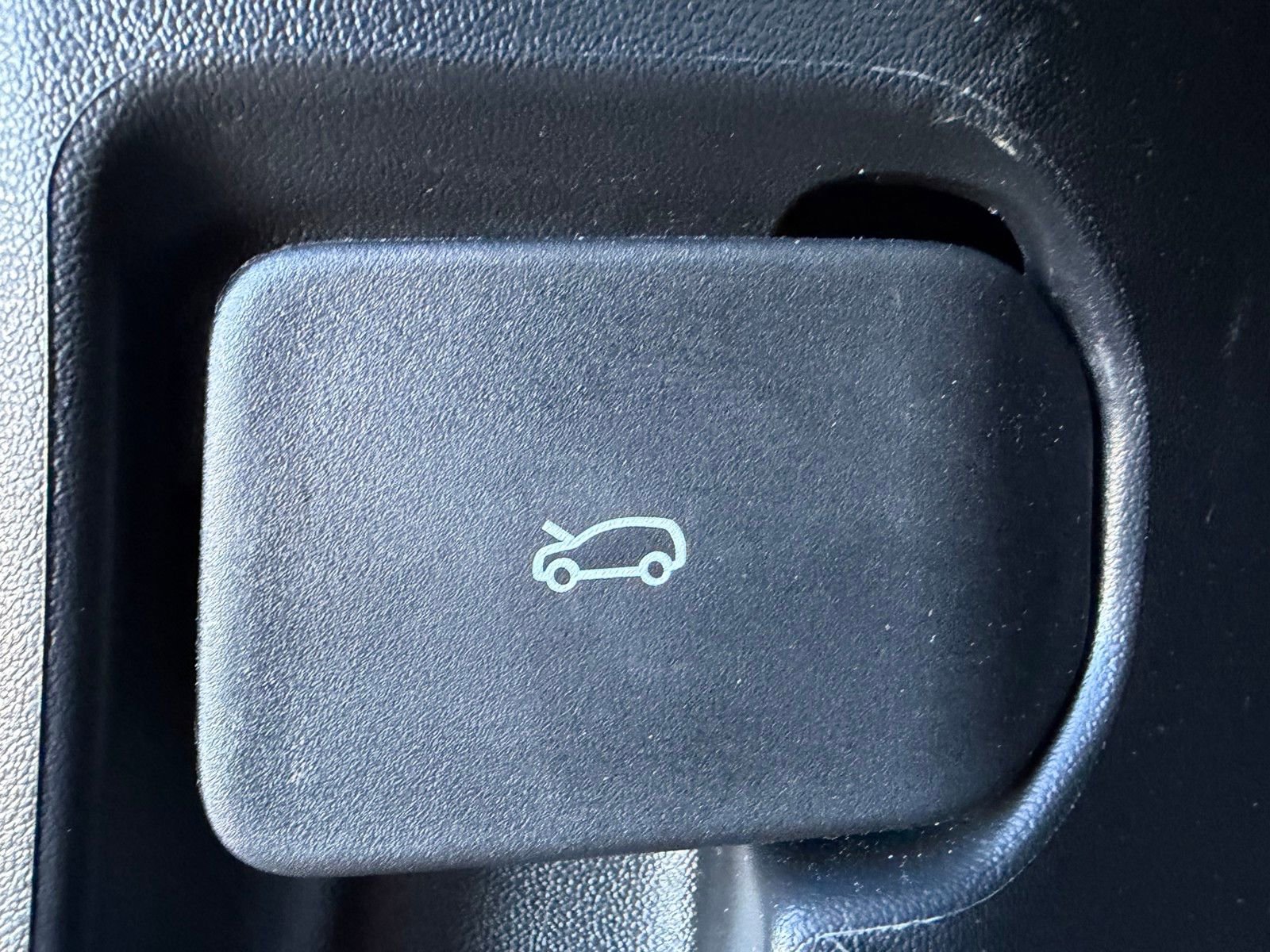 New 2026 Land Rover Range Rover Sport Dynamic SE image 23